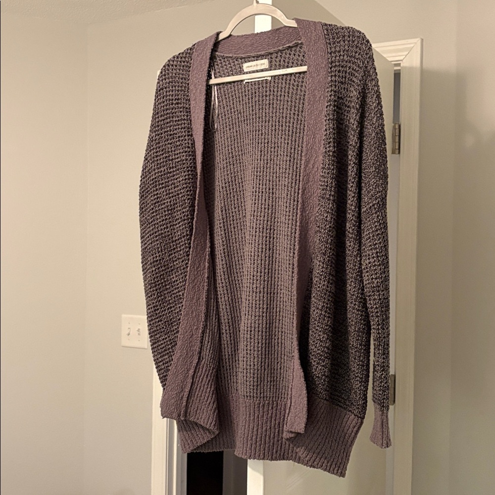 Urban outfitters sweater - Picture 2 of 3